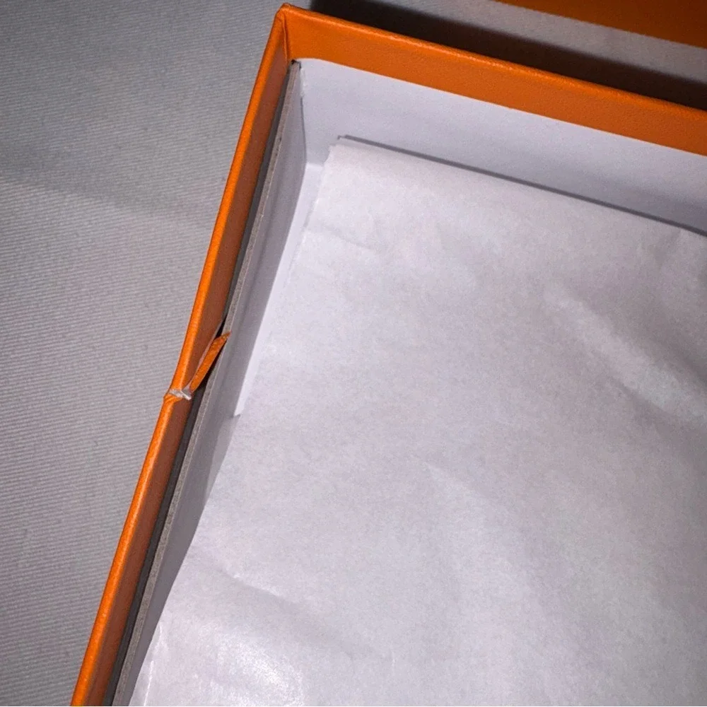 Hermes authentic signature